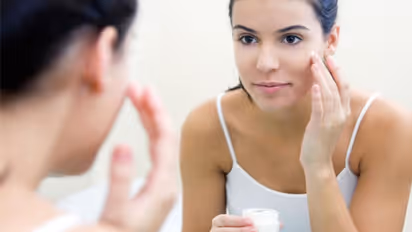 വിവാഹത്തിന് മുഖം തിളക്കമുള്ളതാക്കാൻ ഇതിന് മുമ്പായി ചെയ്യാവുന്ന ചിലത്...