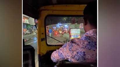 Mercedes CEO Martin Schwenk takes an auto after getting stuck in Pune traffic; netizens react