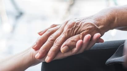 International Day of Older Persons 2022 :  'അവ​ഗണിക്കാതിരിക്കുക, ചേര്‍ത്ത് നിര്‍ത്താം' ; ഇന്ന് ലോക വയോജന ദിനം 