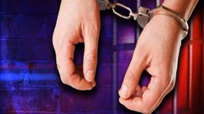 ಇಸ್ಲಾಂಗೆ ಮತಾಂತರ, ಹಿಂದೂ ಧರ್ಮದ ವಿರುದ್ಧ ಬ್ರೈನ್‌ ವಾಶ್‌: ಮಾಜಿ ಕಾರ್ಪೊರೇಟರ್‌ ಸೆರೆ