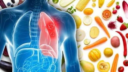 Lung Cancer: ശ്വാസകോശ ക്യാന്‍സര്‍ സാധ്യത കുറയ്ക്കാൻ കഴിക്കാം ഈ പത്ത് ഭക്ഷണങ്ങള്‍...