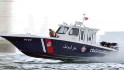 സ്പീഡ് ബോട്ട് ഓടിക്കൊണ്ടിരിക്കെ ഡ്രൈവര് കടലില് വീണു; ബോട്ട് തടഞ്ഞ് അപകടം ഒഴിവാക്കി കോസ്റ്റ് ഗാര്ഡ്