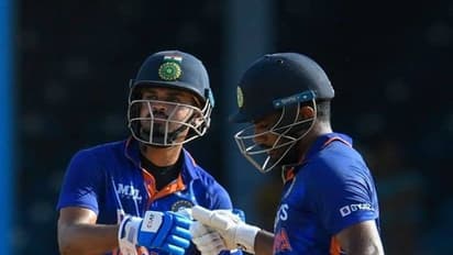 ശ്രേയസും സഞ്ജുവും ഏകദിന ടീമിലെ സ്ഥിരം സാന്നിധ്യങ്ങളാകുമോ? കണക്കുകള്‍ പറയുന്നതിങ്ങനെ