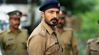 'ഇനി ഉത്തര'ത്തിൽ മികച്ച കഥാപാത്രം; ഇനി പോലീസ് വേഷം ചെയ്യാനില്ലെന്ന് ഹരീഷ് ഉത്തമൻ