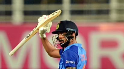 രോഹിത്തും കോലിയും സൂര്യയും ഇറങ്ങിയില്ല, സന്നാഹ മത്സരത്തിലെ തോല്‍വിയിലും തിളങ്ങി രാഹുലും അശ്വിനും ഹര്‍ഷലും