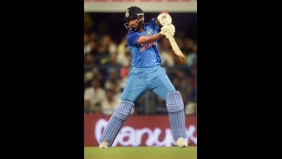 പാകിസ്ഥാനെതിരെ പരമദയനീയം, ബിഗ് മാച്ചുകളില് സ്ഥിരം തോല്വി; കെ എല് രാഹുലിന് വിമര്ശനം