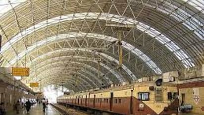 நவீன வசதிகளுடன் ரயில் நிலையங்கள் மறுசீரமைப்பு .. என்னென்ன வசதிகள் வரப்போகுது தெரியுமா..? மத்திய அமைச்சர் 