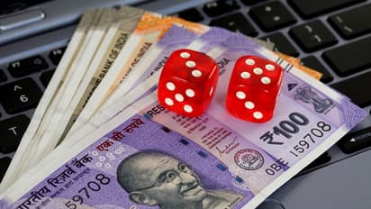 অনলাইন বেটিং-এর বিজ্ঞাপন আটকাতে এবার সীমা টানল কেন্দ্র, কড়া বার্তা খবরের ওয়েবসাইট, চ্যানেল ও ওটিটি সাইটগুলিকে