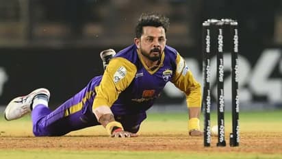 ഇന്‍സ്വിങര്‍, യോര്‍ക്കര്‍, ഒരു റണ്ണൗട്ട്; ലെജന്‍ഡ്‌സ് ലീഗ് ക്രിക്കറ്റില്‍ കളം നിറഞ്ഞ് ശ്രീശാന്ത്- വീഡിയോ