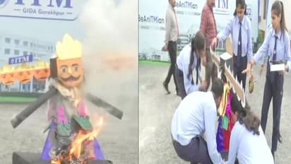 तीर कमान से नहीं मोबाइल से होगा रावण का दहन, गोरखपुर के छात्रों का ये कमाल देख आप भी रह जाएंगे दंग