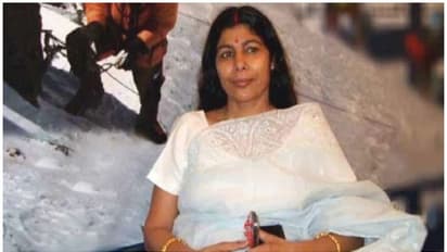 ആർഎസ്എസ് ആസ്ഥാനത്ത് വിജയദശമി ആഘോഷങ്ങൾക്ക് തുടക്കം: മുഖ്യാതിഥിയായി പർവ്വതാരോഹക സന്തോഷ് യാദവ്