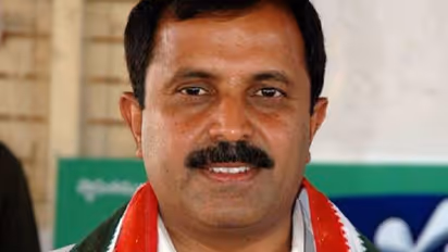 పీసీసీ వచ్చినా.. ఇంకే పదవి దక్కినా అణకువగా వుండాలి : మధుయాష్కీ గౌడ్ సంచలన వ్యాఖ్యలు