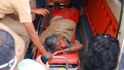 ദയാബായിയെ വീണ്ടും പൊലീസെത്തി ജനറൽ ആശുപത്രിയിലേക്ക് മാറ്റി