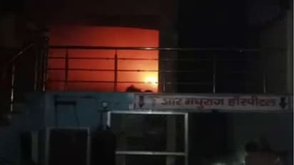 ആഗ്രയിലെ ആശുപത്രി കെട്ടിട്ടത്തിലുണ്ടായ തീപിടുത്തതിൽ ഡോക്ടറും മൂന്ന് മക്കളും മരിച്ചു 