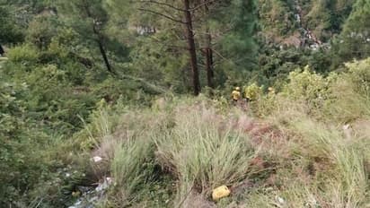 വിവാഹാഘോഷങ്ങൾക്കായി പോയ ബസ് മറിഞ്ഞ് അപകടം, ഉത്തരാഖണ്ഡിൽ 25 പേർ മരിച്ചു