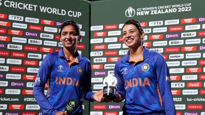 സെപ്റ്റംബറിലെ ഐസിസി വനിതാ താരം: സ്മൃതിയും ഹര്‍മനും പട്ടികയില്‍