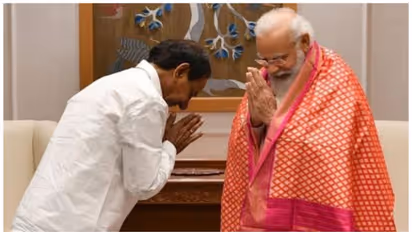  കെസിആറിന്റെ 'മുഹൂർത്തം' മോദിയെ വീഴ്ത്താനോ വാഴിക്കാനോ?