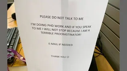 PhD student shares 'terrible' procrastinator's note; netizens react