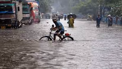 மக்களே உஷார் !! இன்று முதல் இந்தெந்த மாவட்டங்களில் மிக கனமழை பெய்யும்.. வானிலை மையம் எச்சரிக்கை