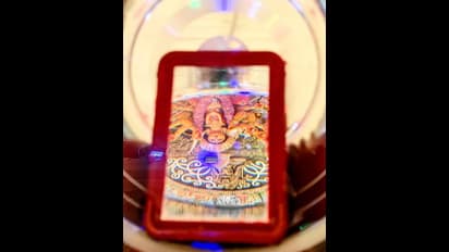 ঠাকুর থাকবে কতক্ষণ… যুক্তরাজ্যের স্লাও শহরে ‘আড্ডা’-র ৪ দিনের দুর্গাপুজো সিঁদুরখেলায় পরিসমাপ্তি