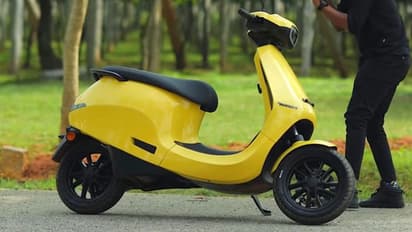 "ഈ ഒലയിത് എന്തുഭാവിച്ചാ..?" പുതിയ സ്കൂട്ടറിന് വില 80000ത്തിനും താഴെ, തലയില് കൈവച്ച് എതിരാളികള്!