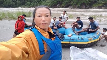 মাল বাজার হড়পা বানে নিখোঁজদের সন্ধানে উদ্ধার কাজে নামলেন 'আয়রন লেডি', জানুন শান্তি রাইয়ের গল্প