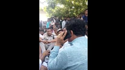 बीजेपी नेता पर राजस्थान पुलिस के अधिकारी को गाली देने का आरोप, पिटाई से हुई युवक की मौत का मामला