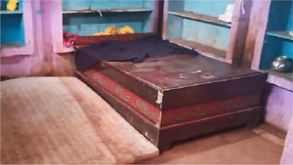 क्रूर बाप ने ढाई साल के बेटे को पीट-पीटकर मार डाला, संदूक में बंद कर दी लाश...वजह हैरान करने वाली