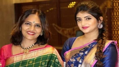 ‘పెళ్లిసందD’ హీరోయిన్ శ్రీలీలా తల్లిపై ఎఫ్ఐఆర్ నమోదు.. ఎందుకంటే?