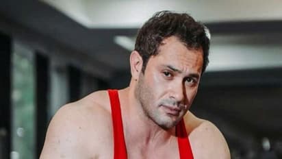 मिलिए विस्पी खरादी से, एक दिन में बना दिए 3 गिनीज बुक ऑफ वर्ल्ड रिकॉर्ड 