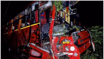 വടക്കഞ്ചേരി അപകടം; അപകടകാരണം ടൂറിസ്റ്റ് ബസിന്റെ അമിതവേഗതയും അശ്രദ്ധയും; റിപ്പോർട്ട് ഇന്ന് സർക്കാരിന് കൈമാറും