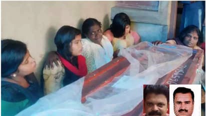 മൃതദേഹം മാറിയ സംഭവം; സങ്കടക്കടലൊതുക്കി, അ​നു​ഷ അ​ച്ഛ​ന്‍റെ ചി​ത​യ്ക്ക് തീ​കൊ​ളു​ത്തി