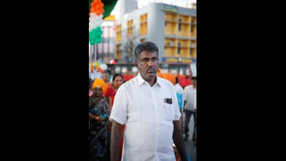 மத்திய சிறை முன்பு கூட்டம் கூட்டிய கோவை பாஜக தலைவர் உள்பட 6 பேர் மீது வழக்கு