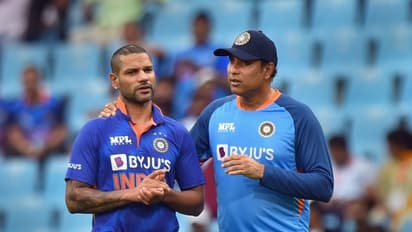 ഇന്ത്യ-ദക്ഷിണാഫ്രിക്ക മൂന്നാം ഏകദിനത്തിന് ടോസ് വീണു; മഴ രസംകൊല്ലിയാവുമോ? 