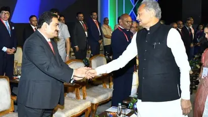 अडानी के 65 हजार करोड़ की डील से खुश थे अशोक गहलोत, राहुल गांधी के एक बयान ने सारा जश्न फीका कर दिया