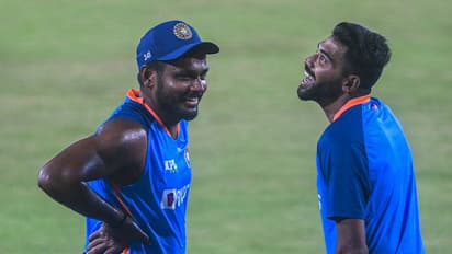 ദക്ഷിണാഫ്രിക്കക്കെതിരെ പരമ്പര പിടിക്കാന്‍ ഇന്ത്യ; മൂന്നാം ഏകദിനം നാളെ; സാധ്യതാ ടീം