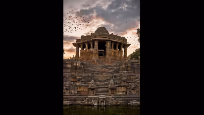 राजा भीम ने बनवाया था मोढेरा का सूर्य मंदिर, यहां भगवान राम को मिली थी ब्रह्म हत्या से मुक्ति, जानें खासियत