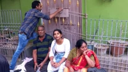 बिहार की दबंग बहू: सास-ससुर और पति को घर से निकाला, पूरा परिवार धरने पर बैठा, पुलिस को बुलाना पड़ा