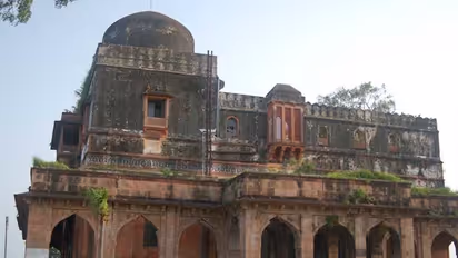 Mahakal Lok: उज्जैन आएं तो मंदिरों के अलावा इन 4 जगह भी जरूर जाएं, ‘जंतर-मंतर’ भी है इनमें शामिल