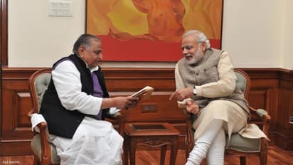 नहीं रहे मुलायम सिंह यादव, समाजवाद के एक युग का अंत, PM मोदी ने किया tweet-एक विलक्षण व्यक्तित्व के धनी थे