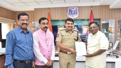 హైదరాబాద్ క్రికెట్ అసోసియేషన్ పై మరో ఫిర్యాదు..