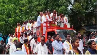 మునుగోడు బైపోల్ 2022: బీజేపీ అభ్యర్ధి కోమటిరెడ్డి రాజగోపాల్ రెడ్డి నామినేషన్ దాఖలు