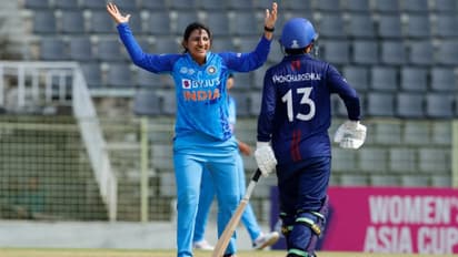 വനിതാ ഏഷ്യാ കപ്പ്: സ്നേഹ് റാണയ്ക്ക് മൂന്ന് വിക്കറ്റ്; തായ്ലന്ഡിനെ ഒമ്പത് വിക്കറ്റിന് തകര്ത്ത് ഇന്ത്യ