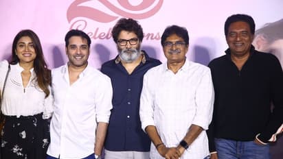 స్వయంవరం రాశాక ఎవరూ పిలవలేదు భీమవరం వెళ్లి క్రికెట్ ఆడుకున్నా-త్రివిక్రమ్