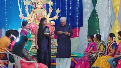 Intinti Gruhalakshmi: పండుగలో తులసి, సామ్రాట్ ల హడావిడి.. మొఖం మాడ్చిన అనసూయ!