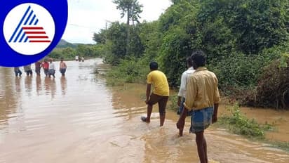 ತುಮಕೂರು: ಮಳೆಹಾನಿ ಪ್ರದೇಶದಲ್ಲಿ ಮೇಯರ್‌, ಉಪಮೇಯರ್‌ ಸುತ್ತಾಟ