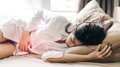 पीरियड्स से पहले क्यों आता है आत्महत्या का ख्याल, जानें क्या होता है PMDD