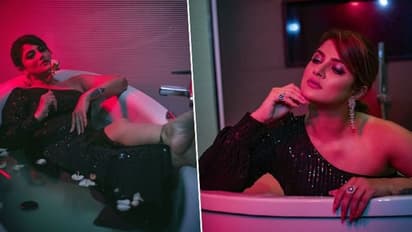 অনাবৃত উরু, বাথটবে শুয়ে আলোআধারিতে কী করছেন শ্রাবন্তী,   উন্মুক্ত শরীরে চোখ আটকে ভক্তদের