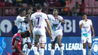 ISL 2022-23: Jamshedpur FC concedes 2 late goals as Odisha FC edges past in a thriller
