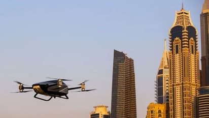ದುಬೈನಲ್ಲಿ ಪ್ರಾರಂಭವಾಗ್ತಿದೆ Flying taxi: ನಾವು ಪ್ರಯಾಣಿಸುವ ರೀತಿಯನ್ನೇ ಬದಲಿಸುತ್ತೆ ಏರ್‌ ಕ್ಯಾಬ್‌..!